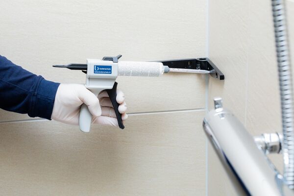 Bodenschatz hat Adesio gemeinsam mit Sika, ZHAW und Branchenpartnern entwickelt und langjährig erprobt.