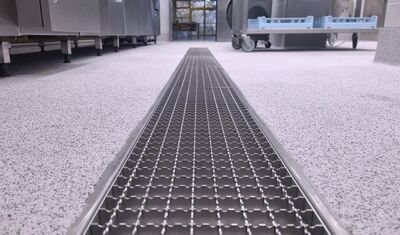 Entwässerungslösungen in Standard-Edelstahl