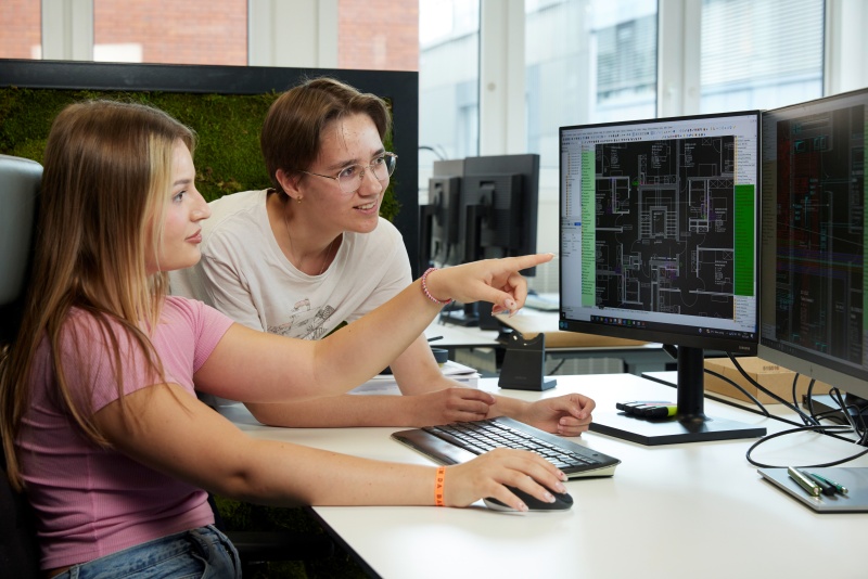 Vanessa Karaqi: «Ich finde es schade, dass viele Schülerinnen und Schüler nicht wissen, dass es den Beruf des Gebäudetechnikplaners gibt.