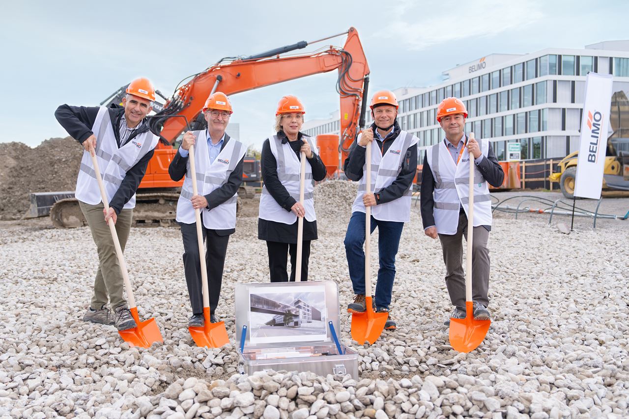 Spatenstich mit Zeitkapsel