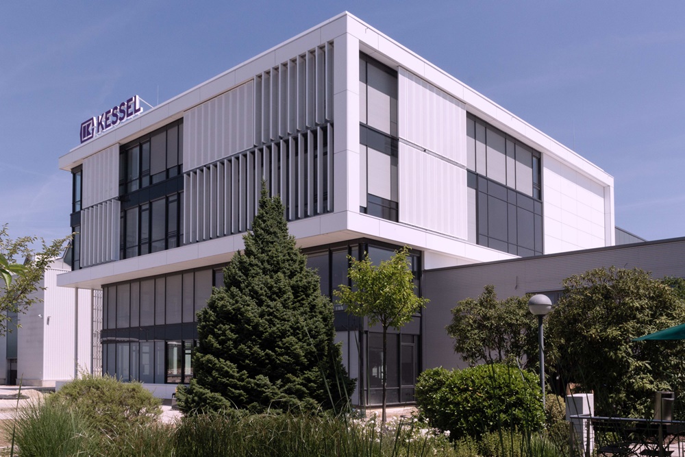 Kessel Firmengebäude